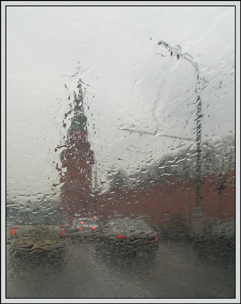 photo "Rain" tags: abstract, architecture, landscape, 