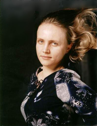 photo "Untitled photo" tags: portrait, woman