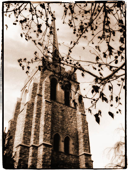 photo "Wornall Steeple" tags: architecture, landscape, 