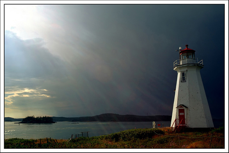photo "The Light Keeper" tags: misc., 