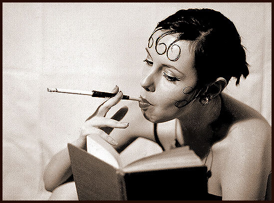 photo "poetess" tags: black&white, portrait, woman