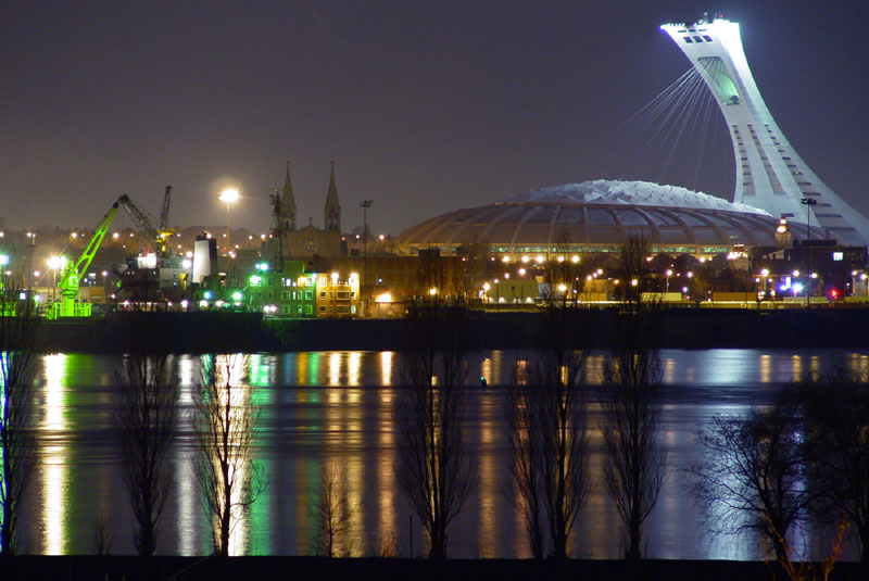 photo "Montreal`s Olympic Stadium" tags: landscape, architecture, night