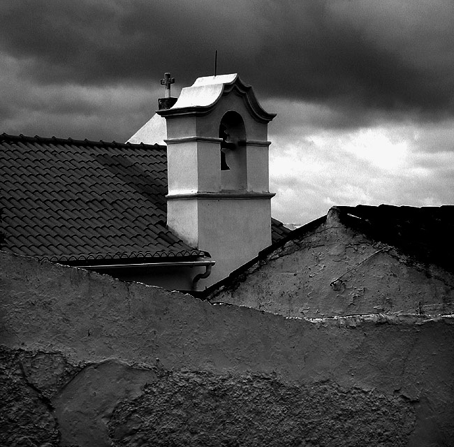 photo "bell tower" tags: black&white, architecture, landscape, 