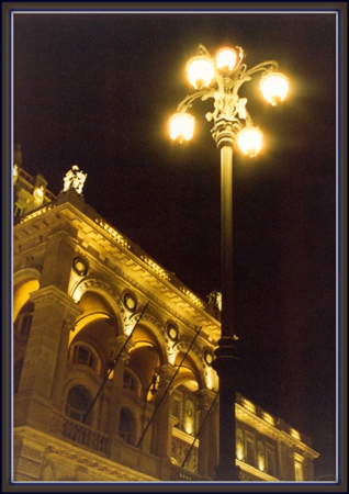 photo "Street lantern..." tags: misc., 
