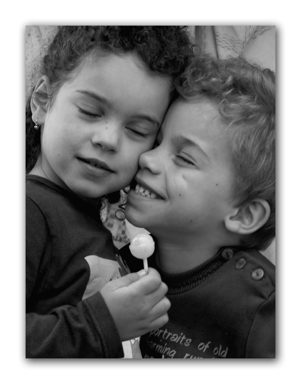 photo "Moments" tags: black&white, portrait, children