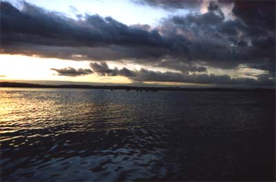 photo "Distant Sunset" tags: landscape, sunset