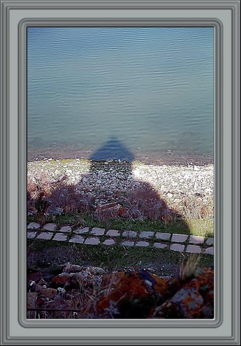 фото "Освящая тенью озеро ..." метки: пейзаж, вода