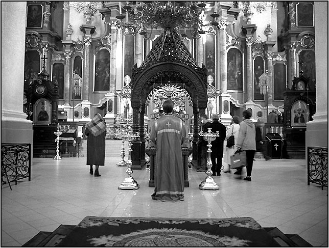 фото "Пасхальная служба в православной церкви" метки: черно-белые, жанр, 