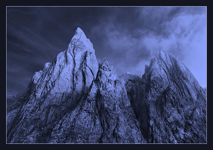 photo "Untitled photo" tags: landscape, black&white, mountains