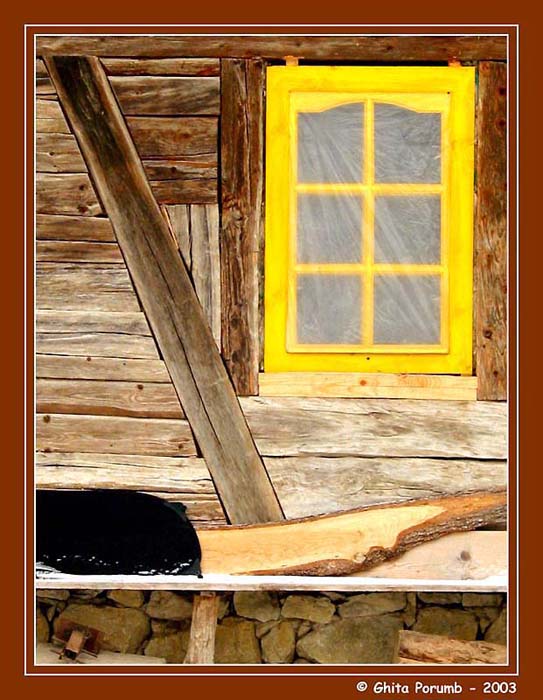 photo "Yellow window" tags: misc., 
