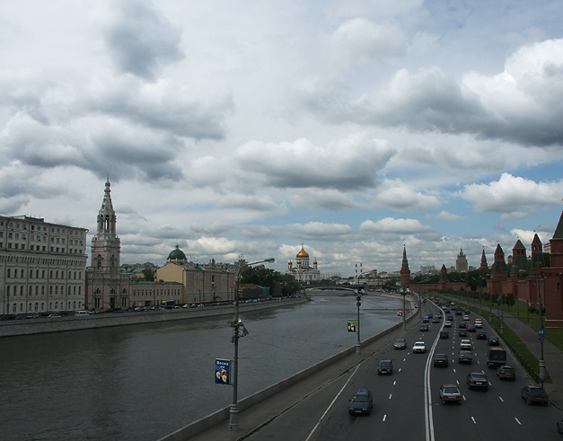 photo "The quay near The Kremlin" tags: architecture, landscape, 