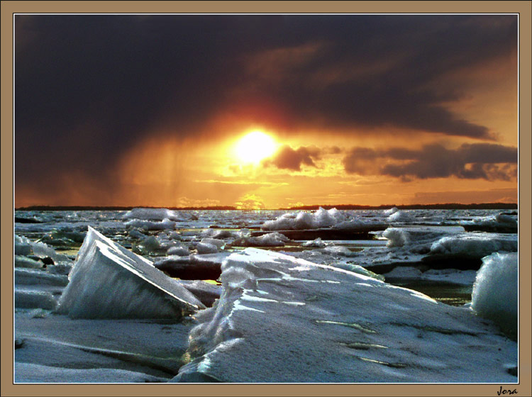 photo "Snow cloud" tags: landscape, sunset, winter