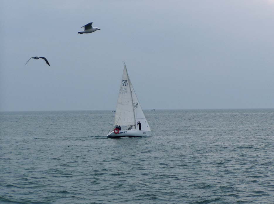 photo "Yacht" tags: travel, Asia