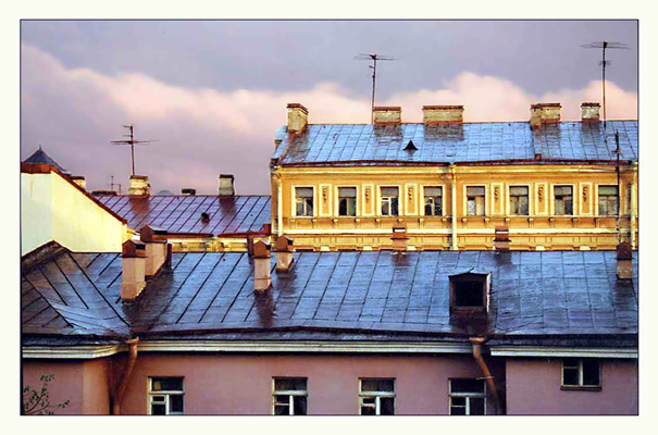 photo "Sunset and wet roofs" tags: landscape, architecture, sunset