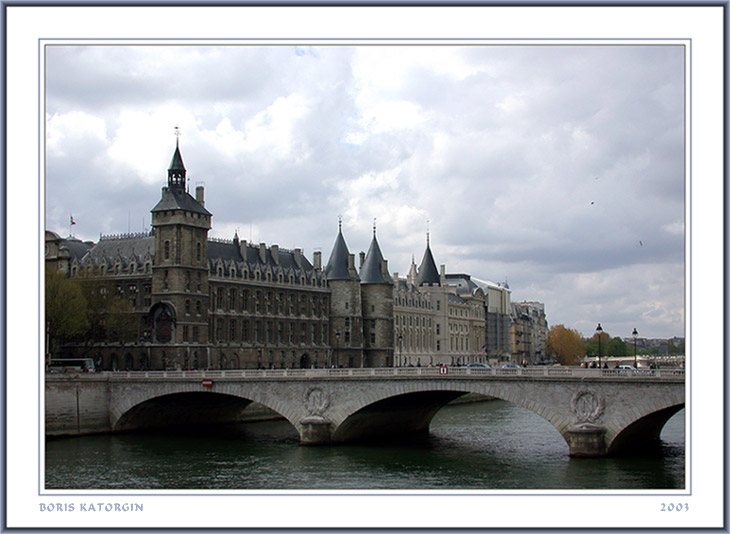photo "View on Conciergerie" tags: architecture, landscape, clouds