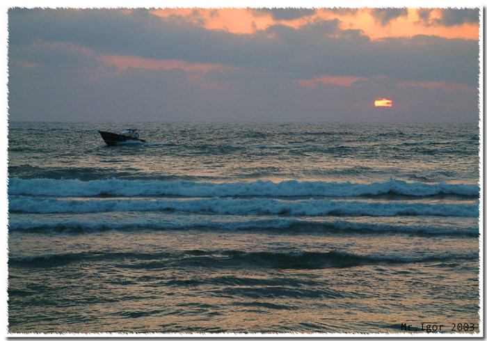 photo "Escaping from night" tags: landscape, sunset, water