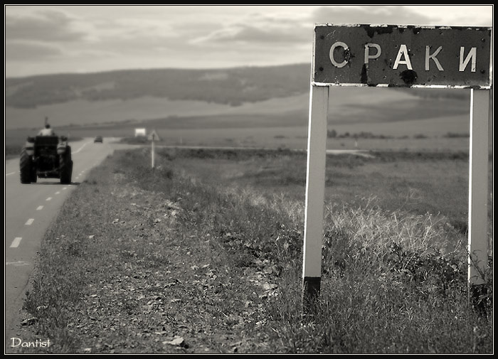 photo "Road pointers" tags: humor, landscape, 