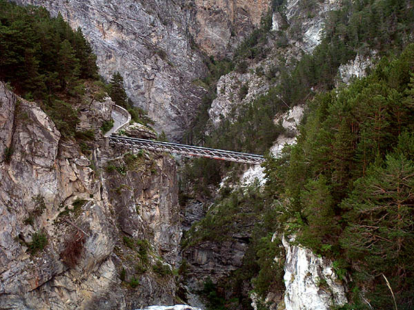 photo "Devil`s Bridge/ Le Pont du Diable" tags: landscape, travel, Europe, mountains