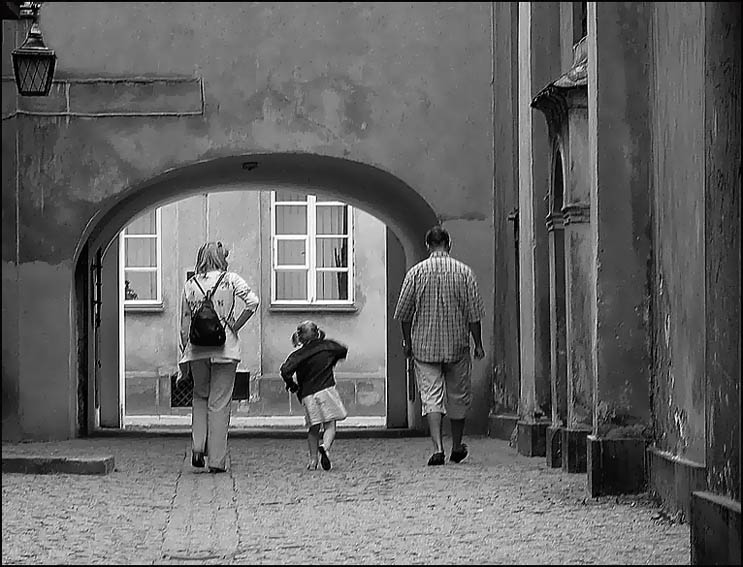 photo "The walk" tags: genre, 