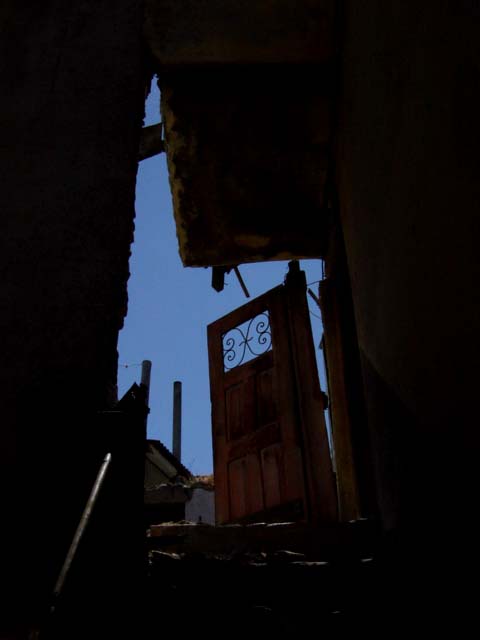 photo "The door" tags: abstract, 