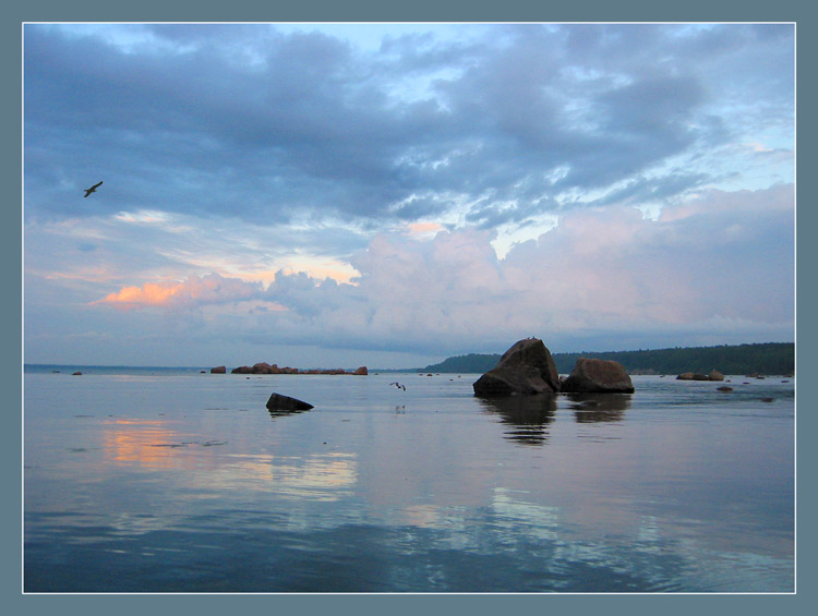 photo "Sea transparent evening" tags: landscape, clouds, water