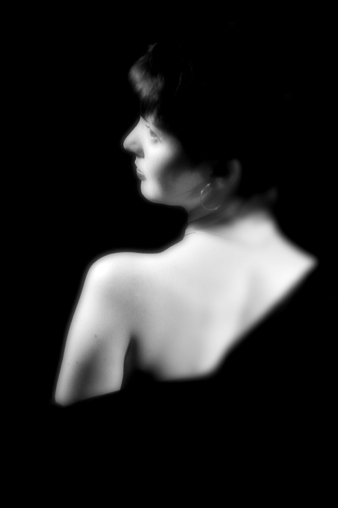 photo "Untitled photo" tags: portrait, black&white, woman