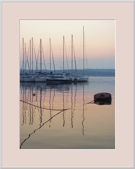 photo "Port Evening. Buoy." tags: landscape, architecture, sunset