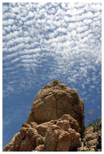 photo "rock `n cloud" tags: nature, 