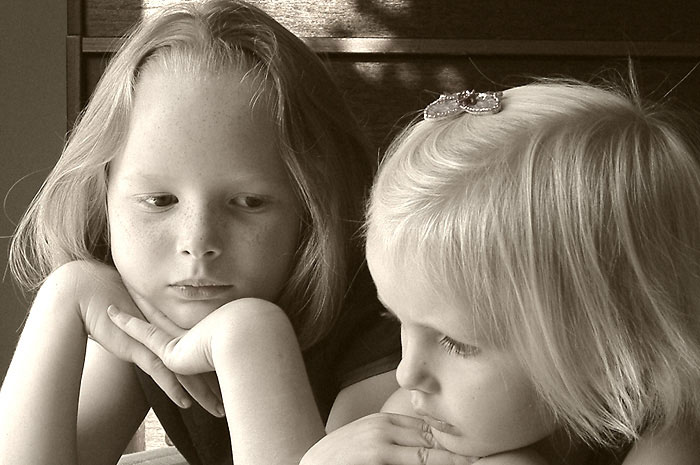 photo "Aunty Maisie and her Niece Emilia" tags: portrait, children