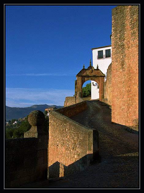 photo "Morning walking in Rhonda" tags: architecture, travel, landscape, Europe
