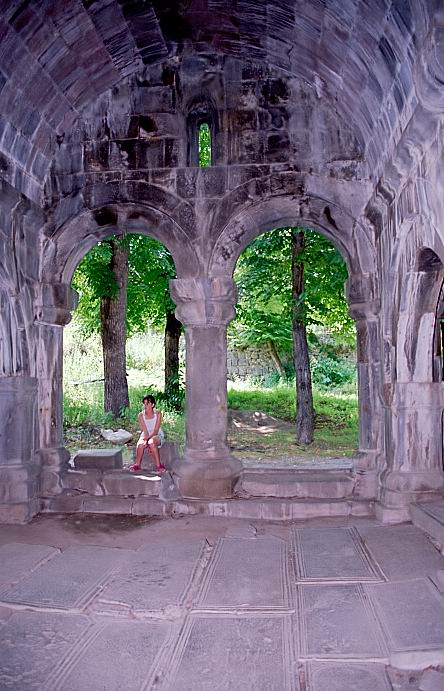 photo "Under vaults of the Temple!" tags: architecture, genre, landscape, 