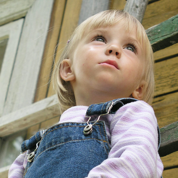 photo "Will it rain?" tags: portrait, children