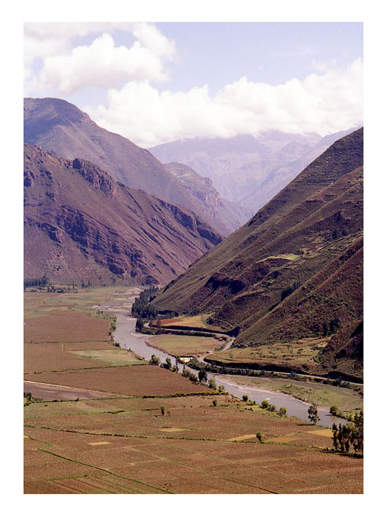 photo "Running river. Peru." tags: landscape, mountains, water