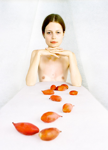 photo "Young woman with strange fruits" tags: misc., 