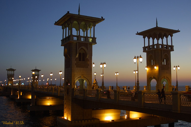 photo "Bridge at dusk." tags: architecture, landscape, 