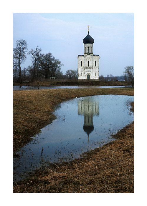 photo "Church Pokrova na Nerli" tags: landscape, spring