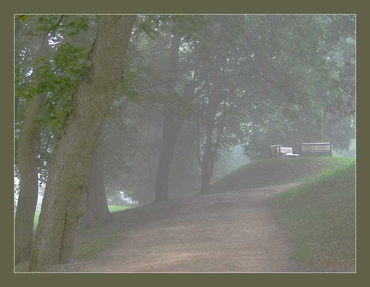 photo "Foggy devastation" tags: nature, architecture, landscape, 