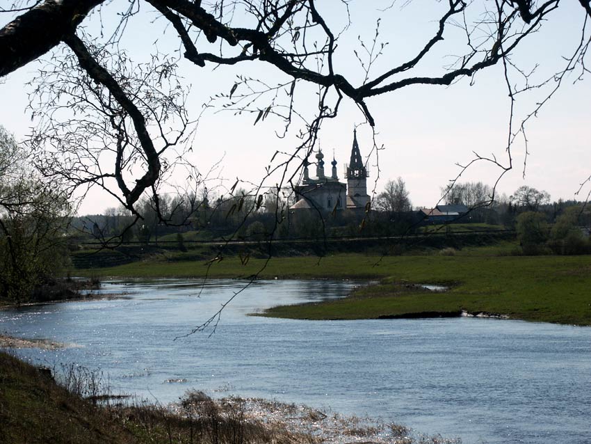 photo "Teza river and Goritsy village (view from Dounilov" tags: travel, Europe