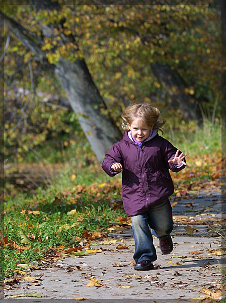 photo "Untitled photo" tags: portrait, landscape, autumn, children