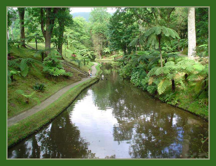 photo "Lake - Furnas Garden" tags: landscape, water