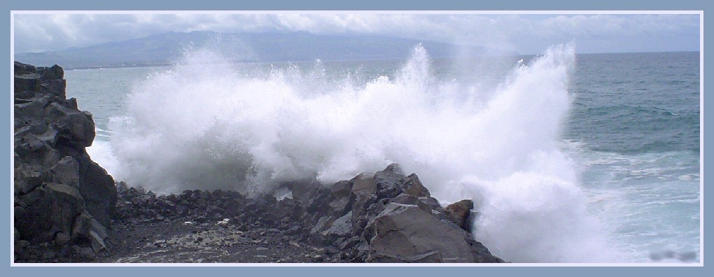 фото "Another wave... Another Perspective..." метки: пейзаж, вода