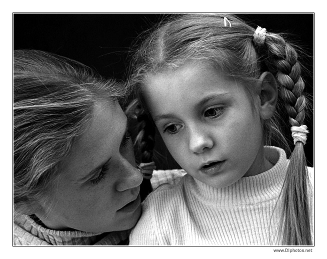 photo "Woman`s secret" tags: portrait, children, woman