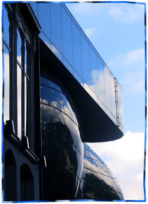 photo "Kunsthaus Graz" tags: abstract, 