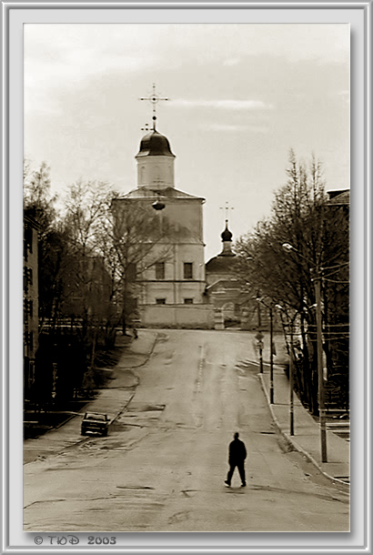 photo "A Way to the Temple" tags: architecture, travel, landscape, Europe