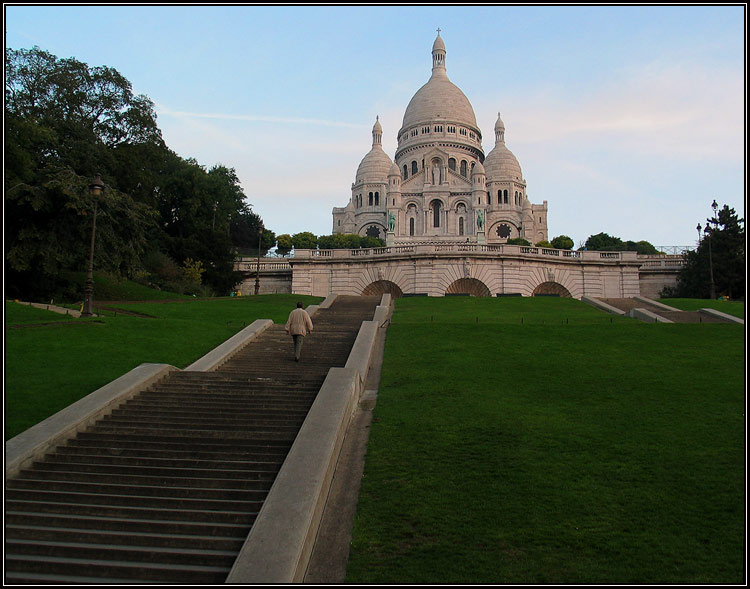 photo "First parishioner" tags: travel, architecture, landscape, Europe