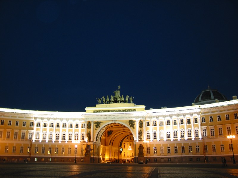 photo "So delicate" tags: architecture, landscape, night