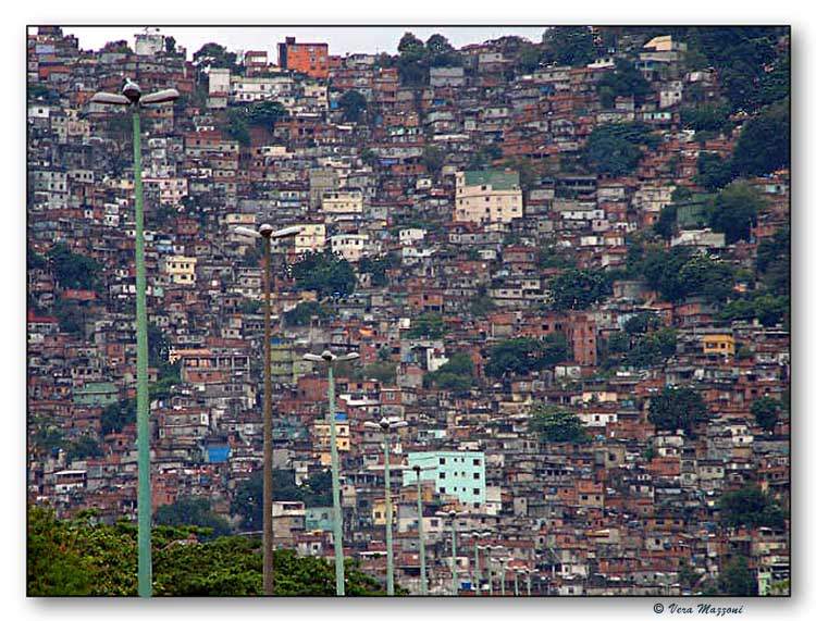 photo "Favela da Rocinha...to Pedro Ramalho" tags: architecture, landscape, 