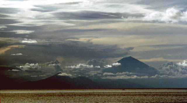 photo "home of the gods" tags: landscape, clouds, mountains