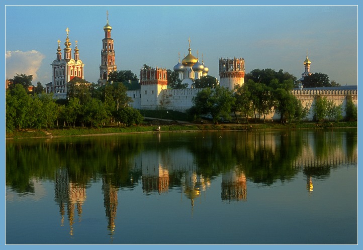 фото "Новодевичий Монастырь" метки: архитектура, пейзаж, вода