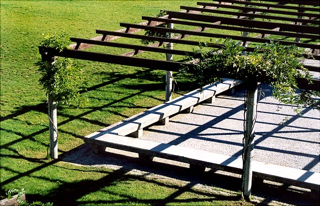 photo "Shadows in the park" tags: landscape, travel, Europe